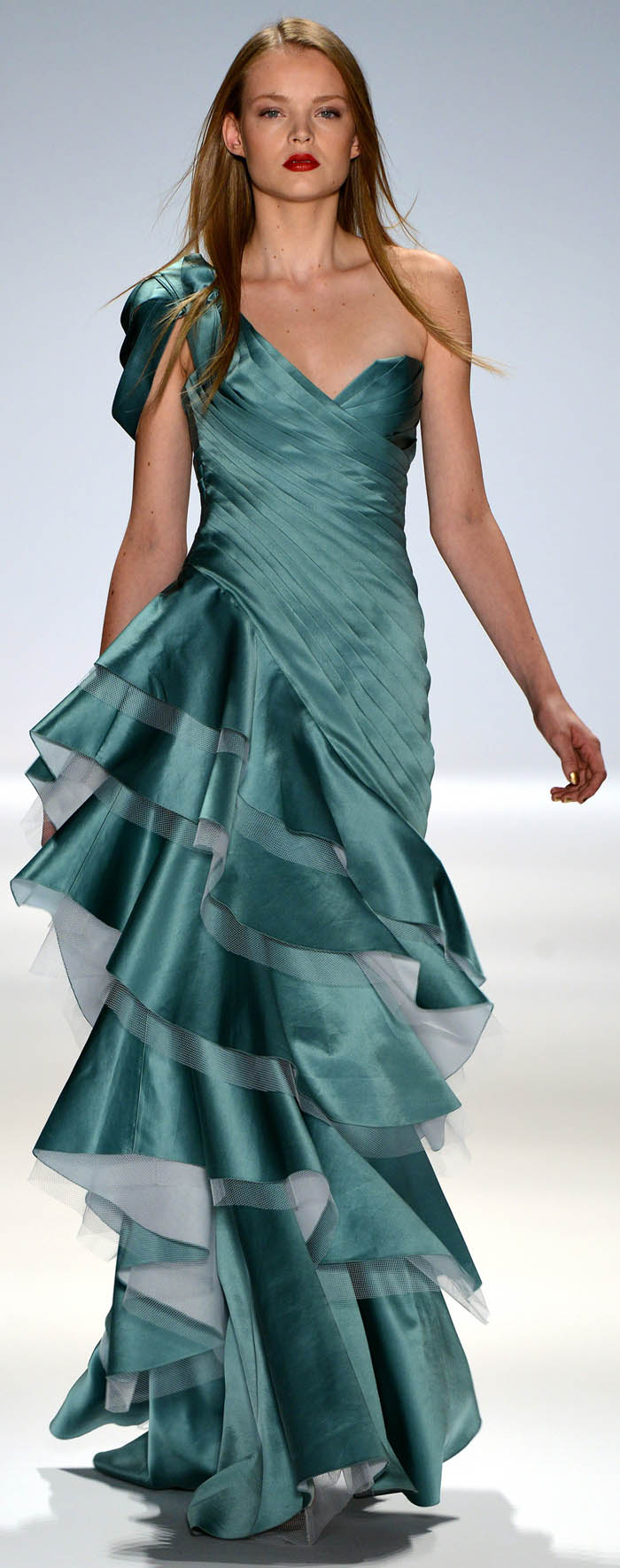 Carlos Miele Spring Summer 2013 Ready-To-Wear Collection