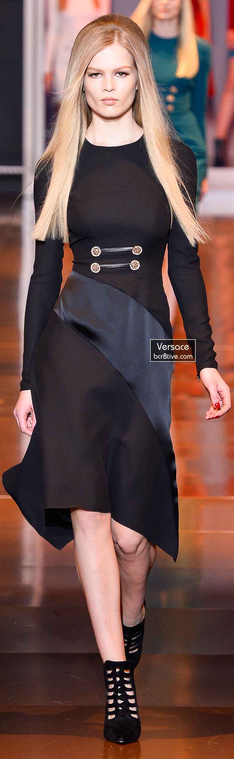 Versace Fall 2014 - Anna Ewers