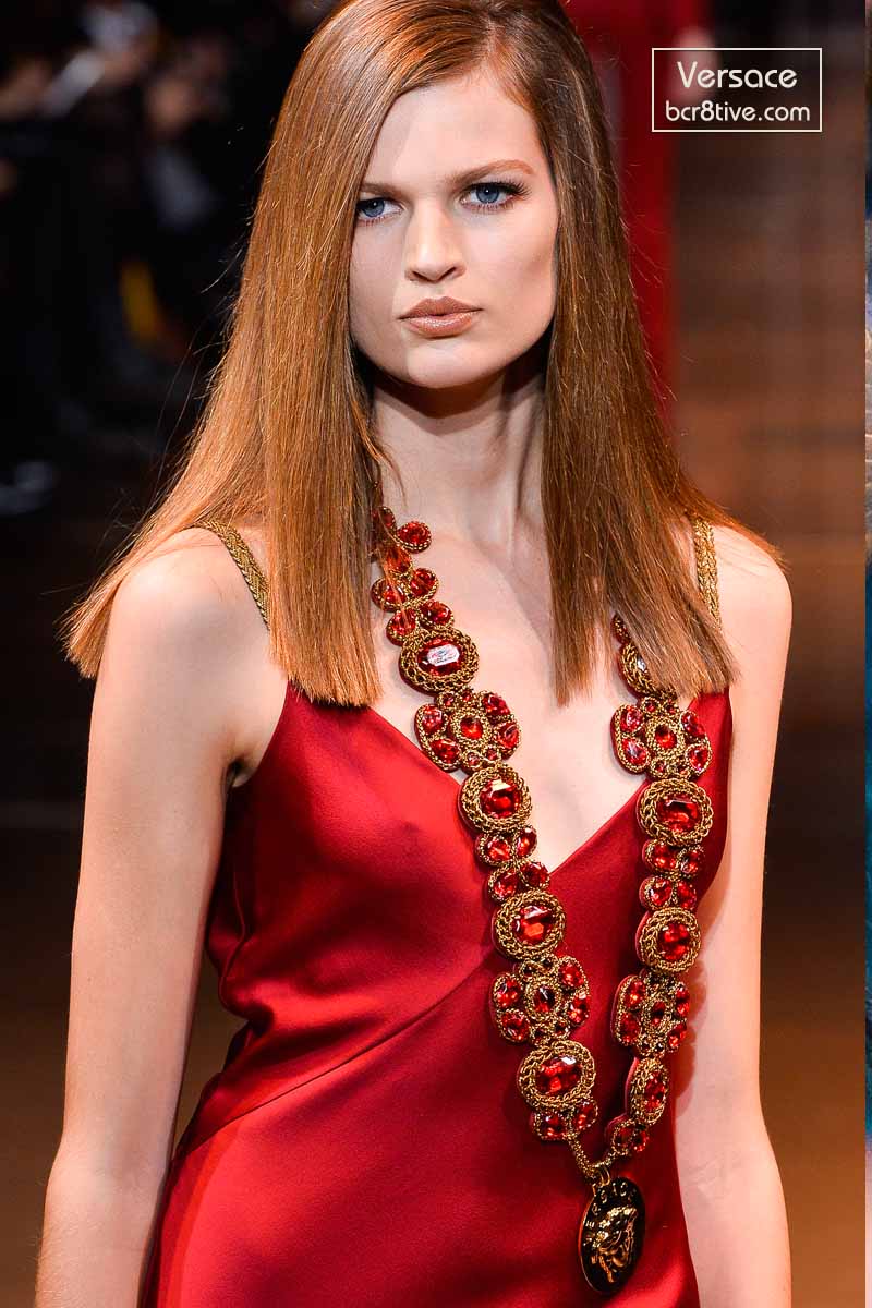 Versace Fall 2014 - Bette Franke