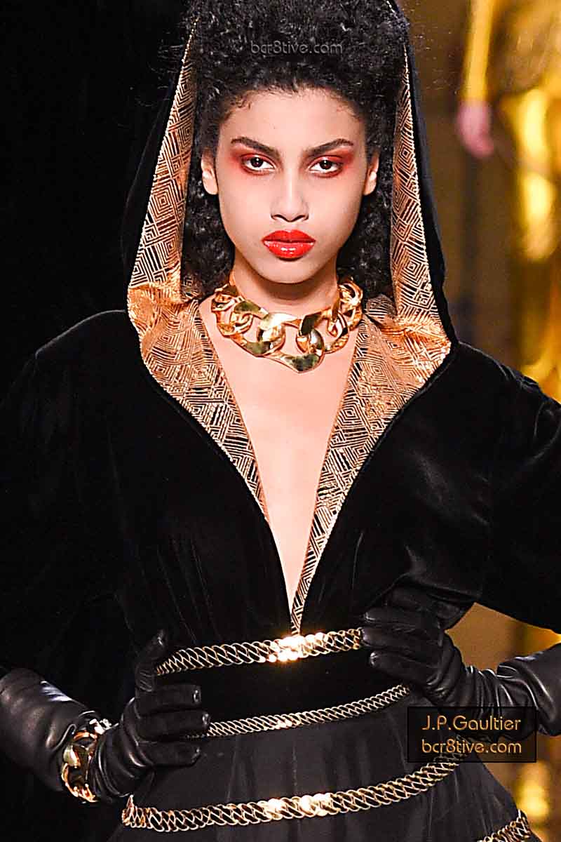 Jean Paul Gaultier Fall Winter 2014-15 Couture Details