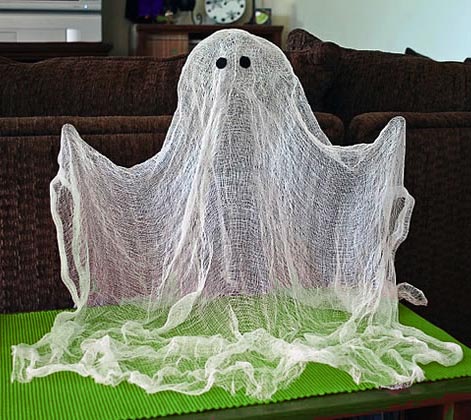 Awesome DIY Halloween Floating Ghost