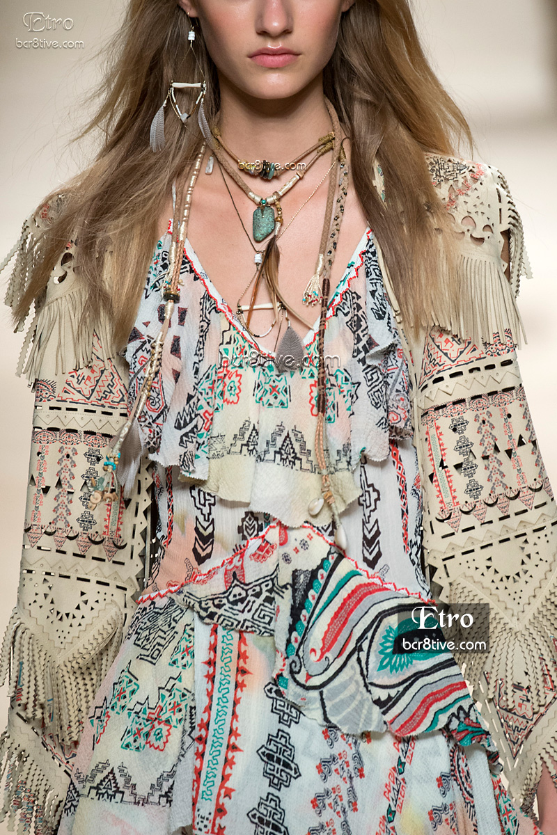 Etro Spring 2015-16 Uniquely paired silk layers and ruffles with Native American inspiration