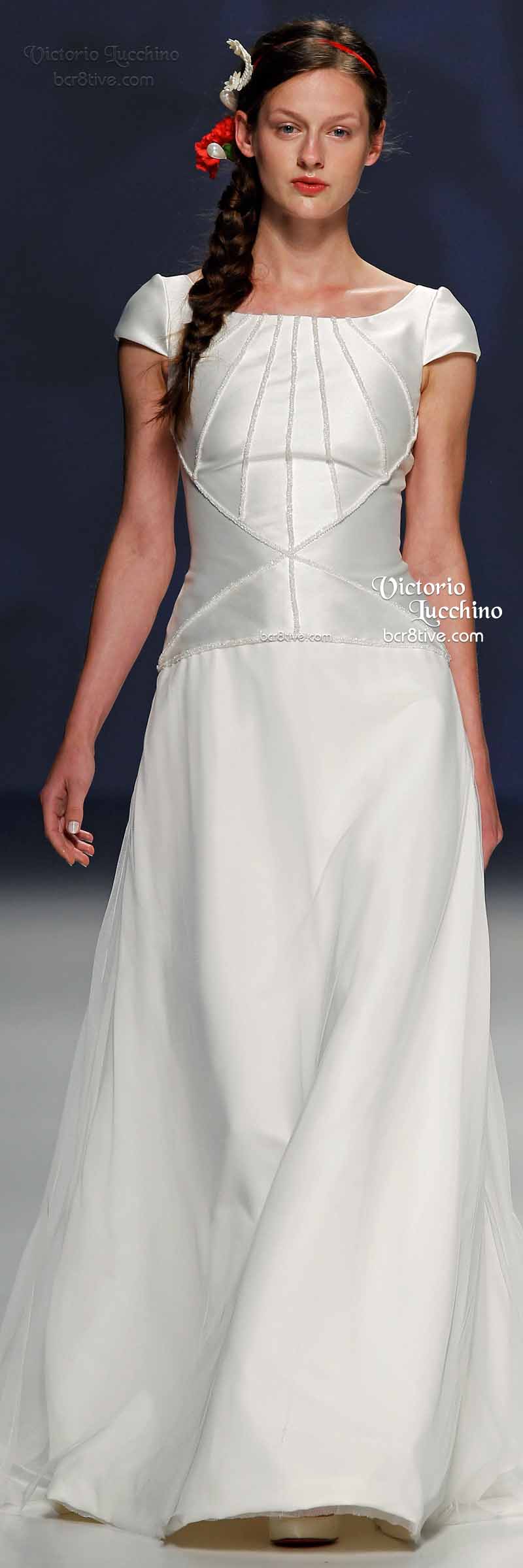 Victorio Lucchino: Barcelona Bridal Week Spring 2015