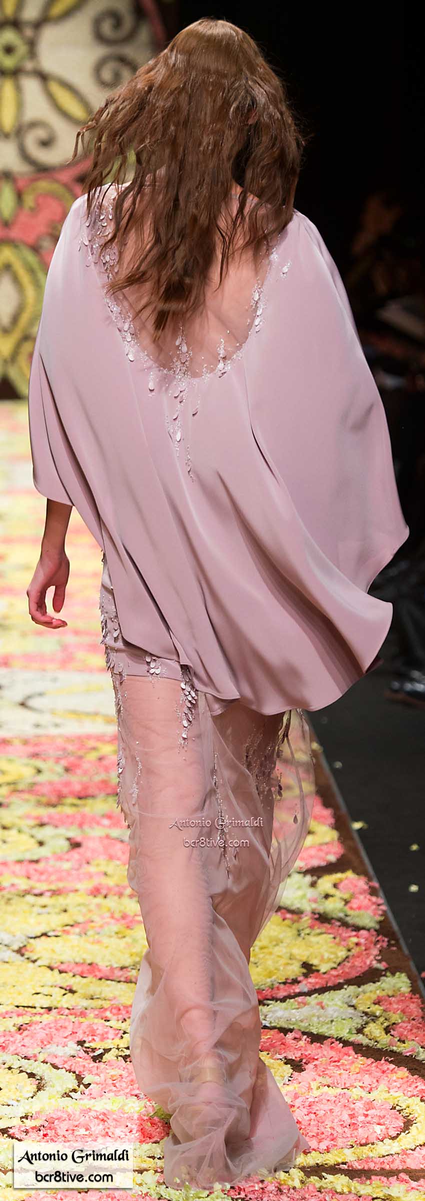 Antonio Grimaldi Spring 2015 Haute Couture