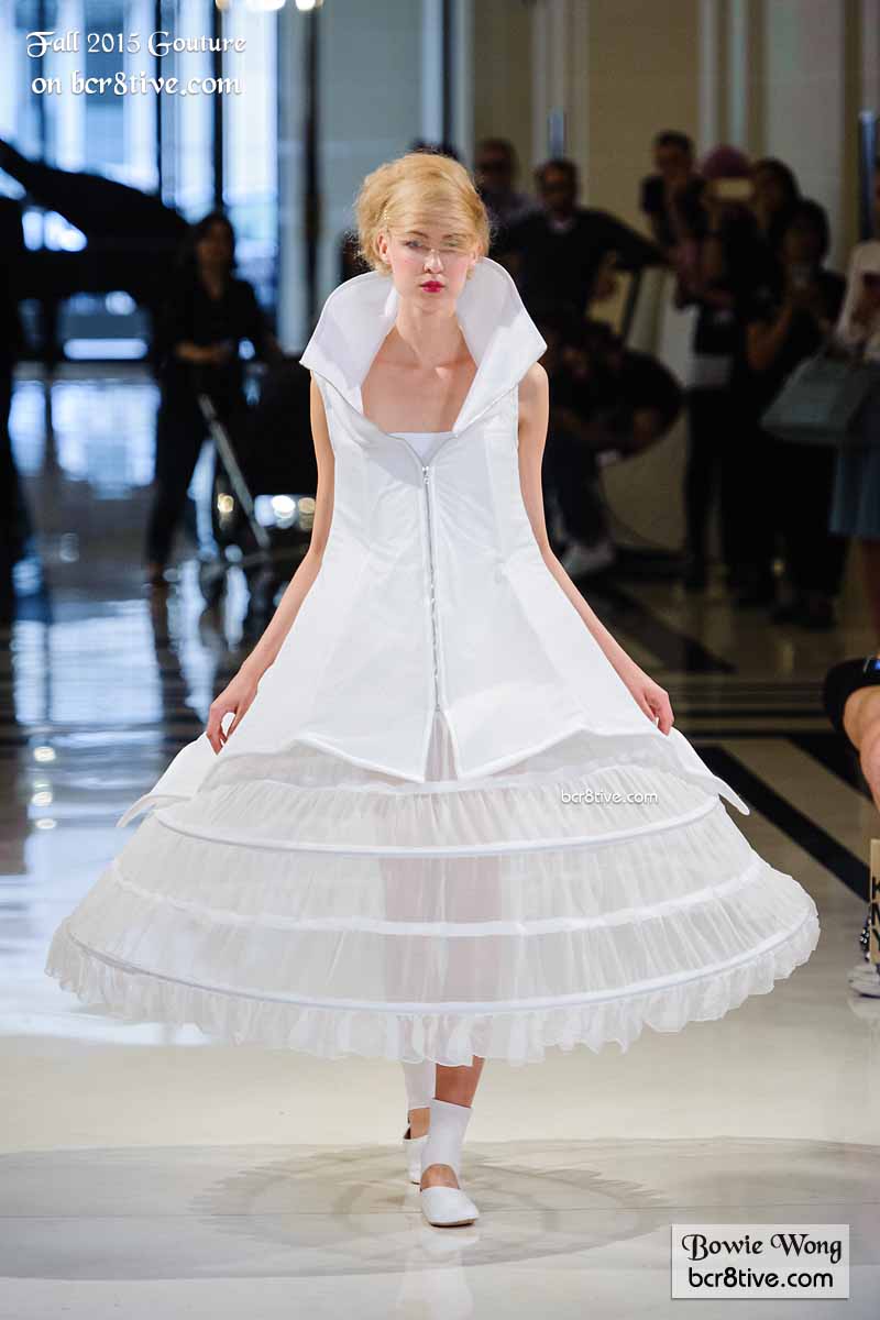 Bowie Wong Couture Fashion of Fall 2015-16