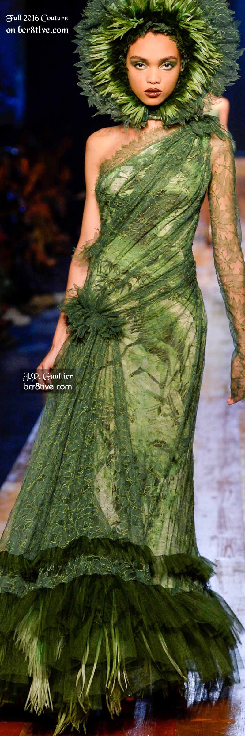 The Best Fall 2016 Haute Couture Fashion – Page 6 – Be Creative